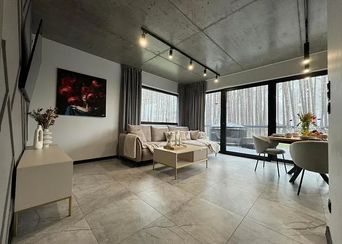 Semesterbostad Lesna Stodola 2 *